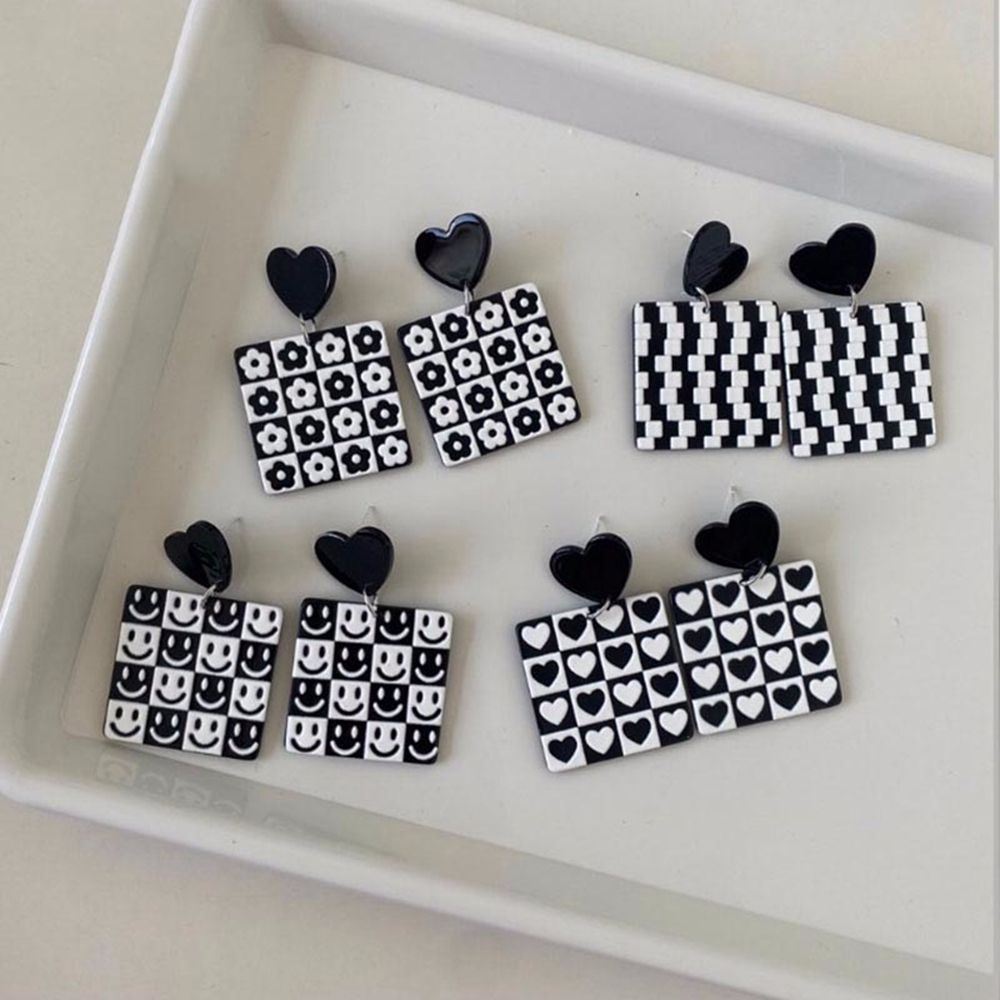 Khuyên Tai Dáng Dài Họa Tiết Mặt Cười Phong Cách Hàn Quốc Cổ Điển Thanh Lịch Cho Nữ