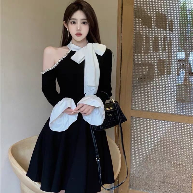 Đầm tiểu thư khoét vai thắt nơ cổ dáng xoè phong cách Hàn Quốc thời trang nữ hàng Qccc