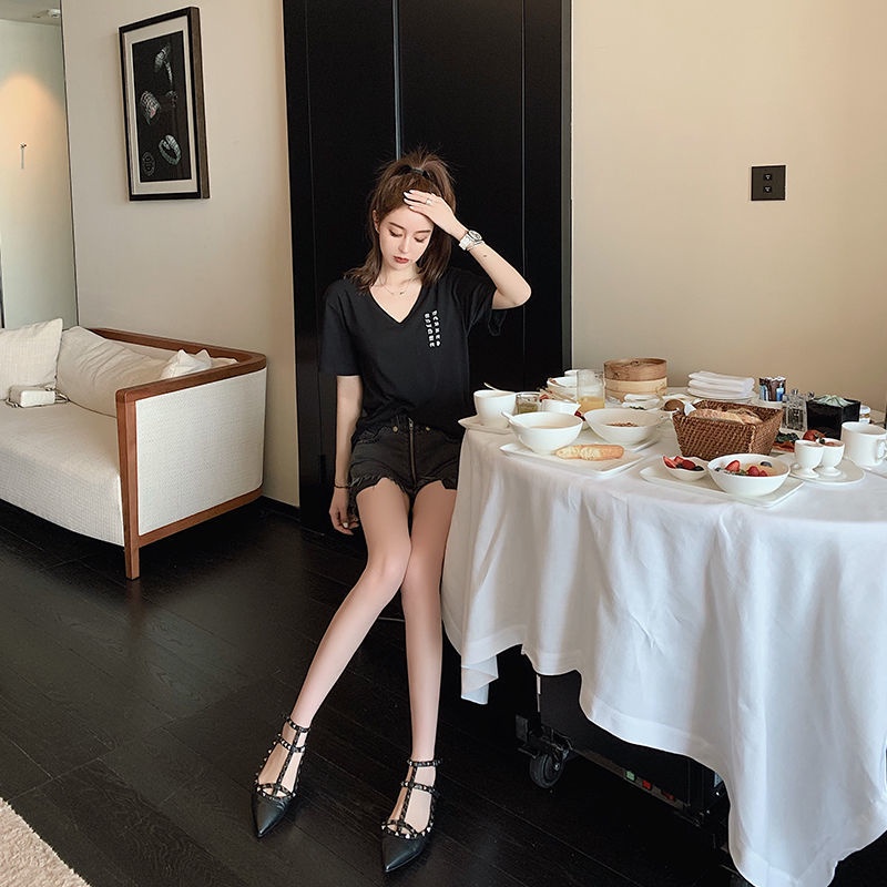 Giày Búp Bê Đế Bằng Mũi Nhọn Đính Đinh Tán Thời Trang Xuân Thu 2022 Cho Nữ