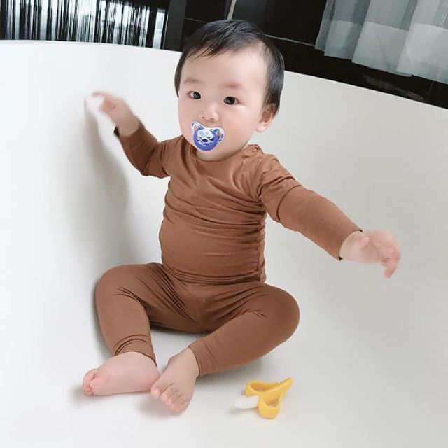 Bộ Dài Tay Cạp Cao Minky Mom Cotton Thun Lạnh Màu Trơn Cho Bé (SP000867)