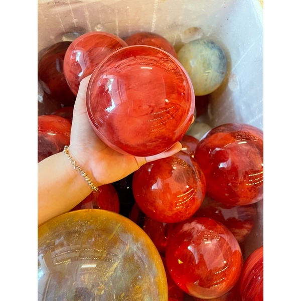 Quả Bi Cầu Đá Núi Lửa Đỏ - Vàng Phong Thuỷ
