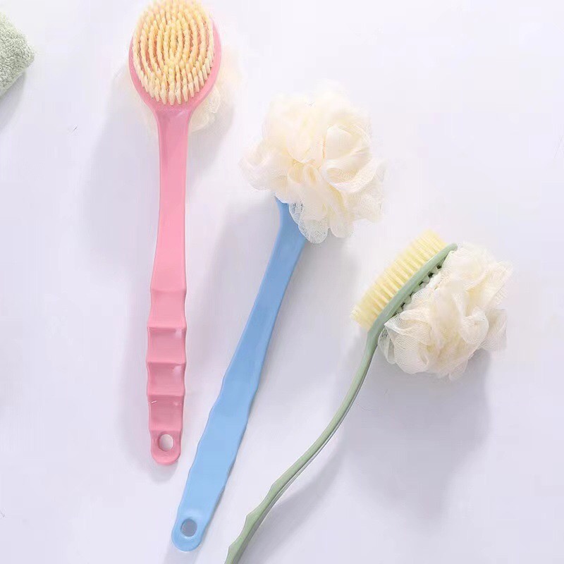 Cây bàn chải cọ lưng kèm bông tắm - Tiện dụng