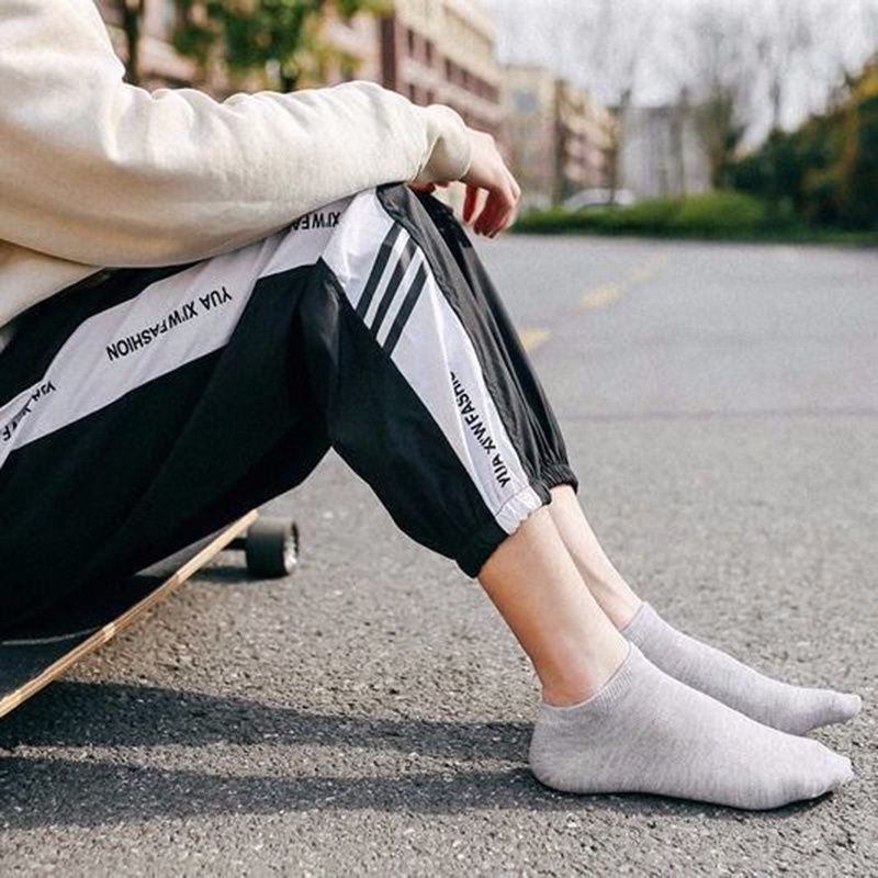 Vớ Cotton Thể Thao Cổ Tròn Thoáng Khí Màu Trắng / Đen / Xám Cho Nam