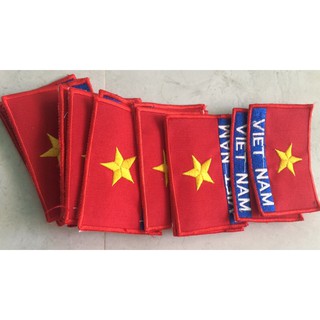 Cờ Việt Nam thêu