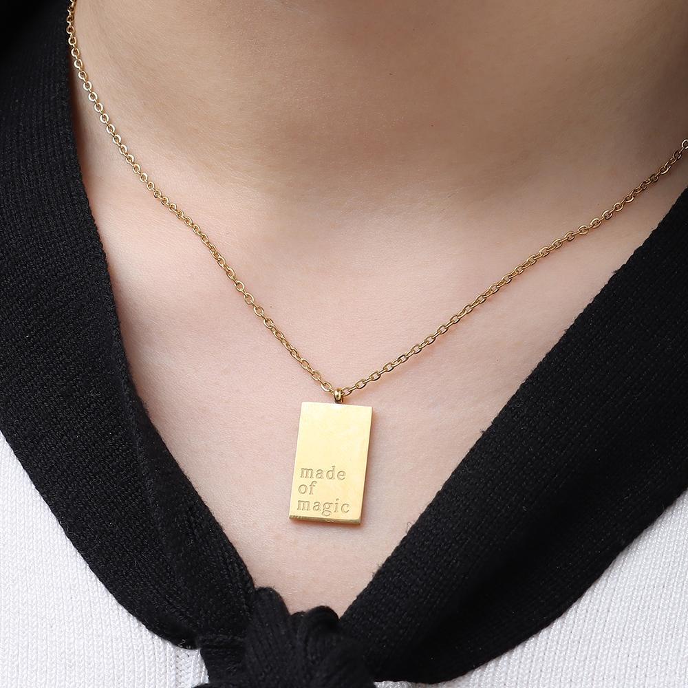 Vòng cổ Mặt Vuông Khắc Chữ 1 Thời Trang Mới Dùng Làm Quà Tặng Valentine