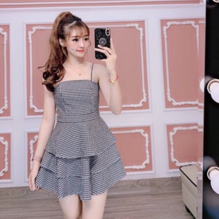 Đầm caro 2 dây váy xoè tầng sang chảnh