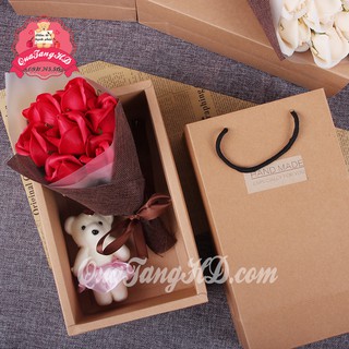 Hộp Hoa Sáp 7 Bông Kèm Gấu