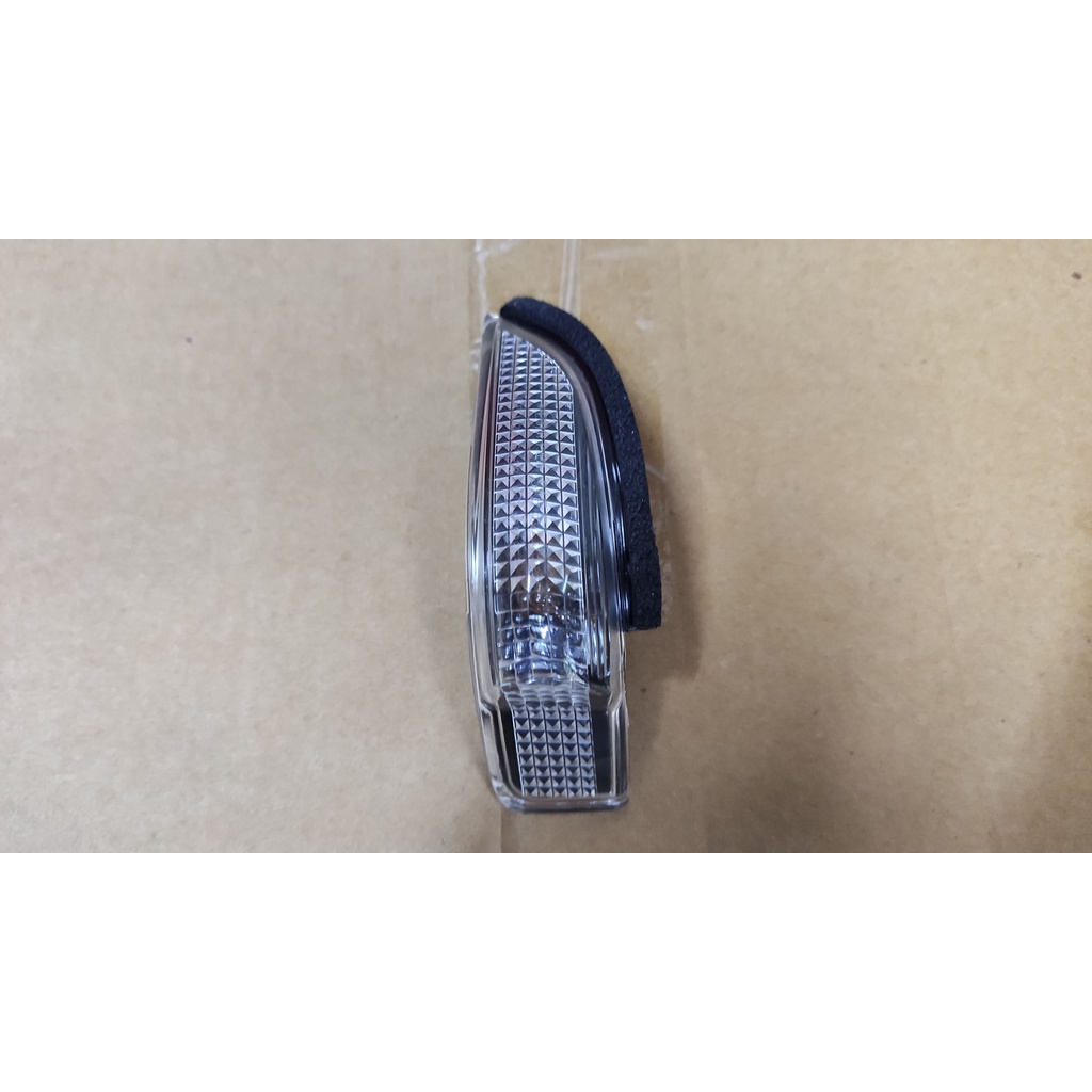 Đèn xi nhan gương toyota camry, vios, yaris, corola altis,  2013-2020 New !!! | BigBuy360 - bigbuy360.vn