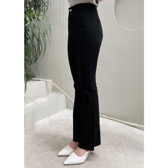 Quần jean trơn ống loe EMIX (màu đen), basic trousers, dáng dài 90cm, cạp cao, khóa giữa, ống ôm và loe, vải jeans 810