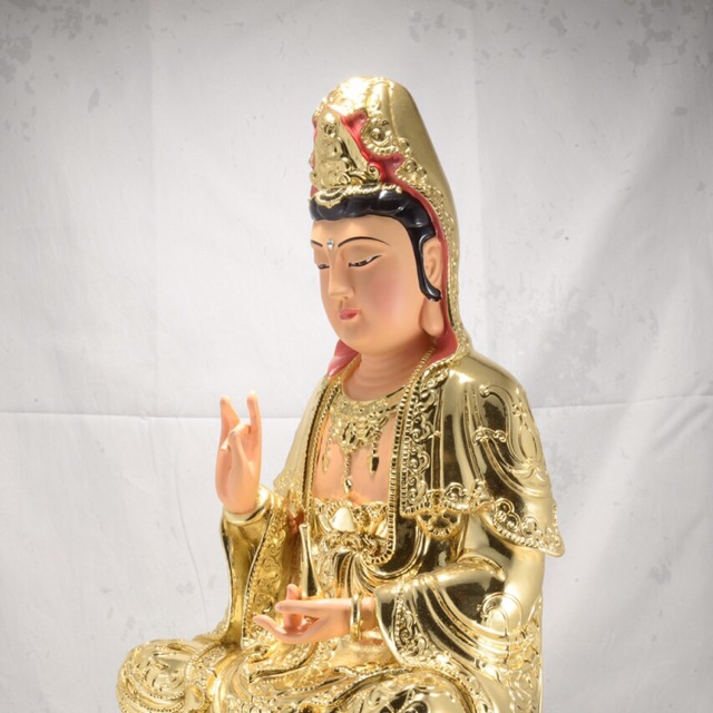 Tượng Quan Âm dát vàng ngồi cao 45cm chất lượng