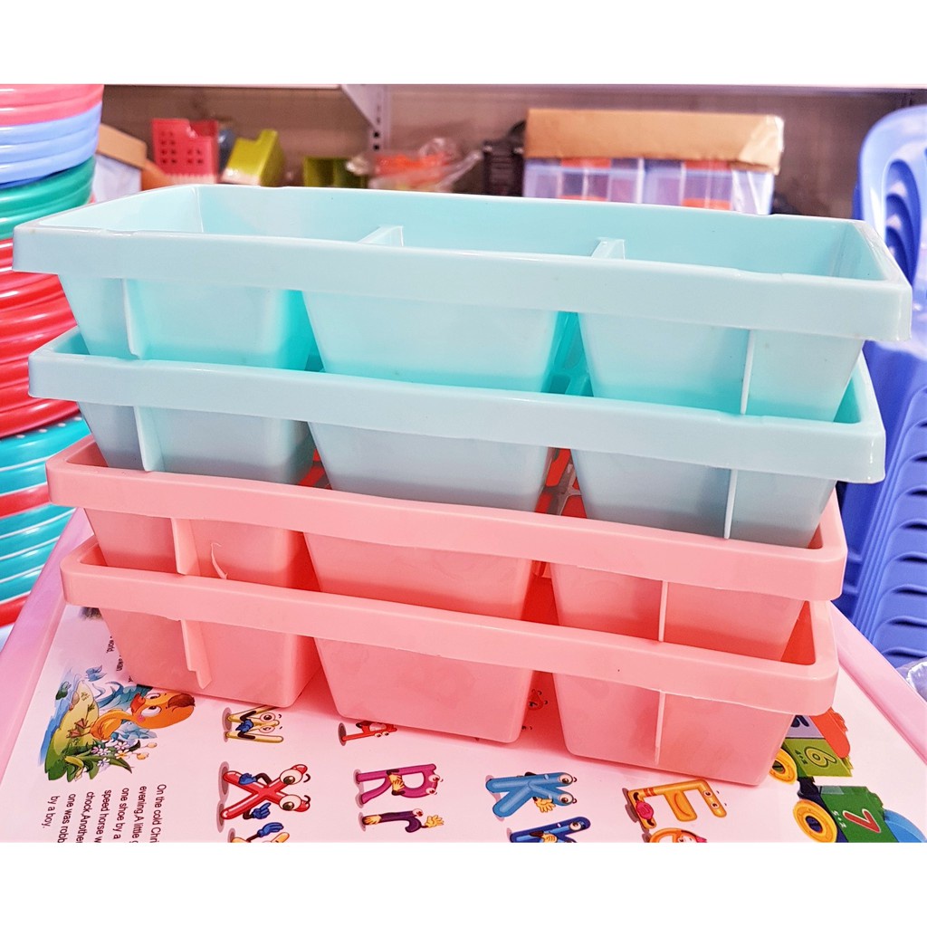 COMBO 10 KHAY ĐÁ 6 VIÊN TO NHỰA DẺO NHỰA VIỆT NHẬT KHAY LÀM ĐÁ CHỮ NHẬT