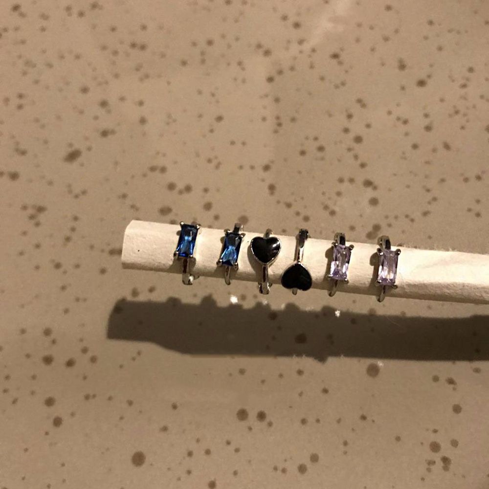 Bông tai dáng tròn đính đá zircon kiểu dáng thanh lịch phong cách Hàn Quốc cho nữ