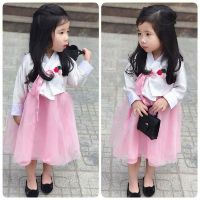 Set 2 chi tiết Hanbok cho bé iu