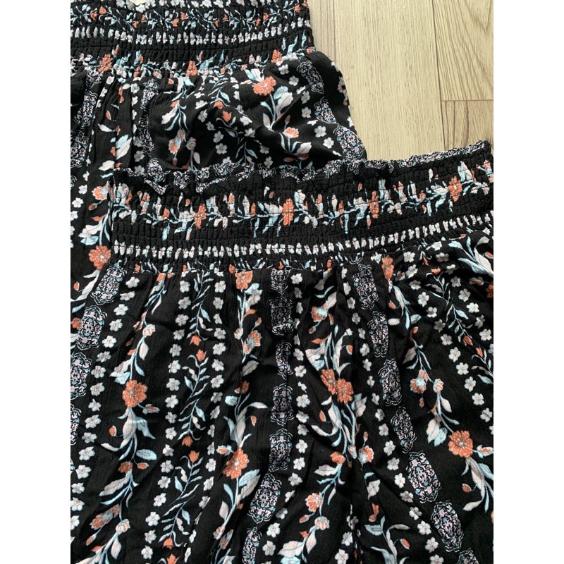 [Mã FAMAYWA giảm 10K đơn 50K] Quần short vải tone hiệu Bebop | BigBuy360 - bigbuy360.vn