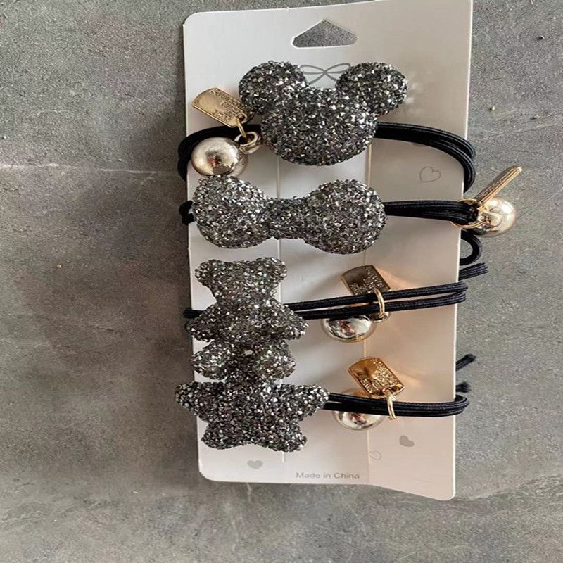 cột tóc gấu xám
