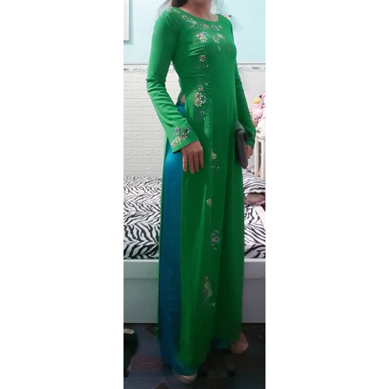 Thanh lý áo dài xanh hoa đẹp size S.Kèm quần ph
