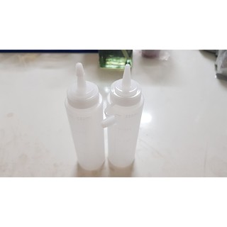 Bình nhựa đựng sốt, si rô 480ml