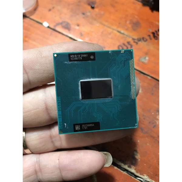 cpu laptop i3-3xxxM, 3110M hoặc các mã i3 thế hệ 3 tương đương