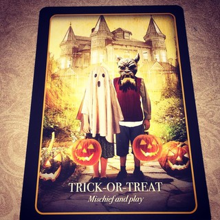 Bộ Bài Halloween Oracle (Guu Tarot Shop)