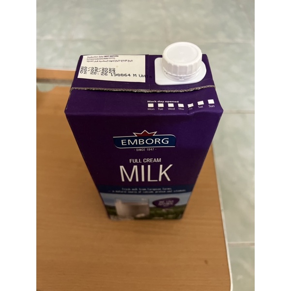 Sữa tươi nguyên kem Emborg Full Cream 1L nhập khẩu Đức