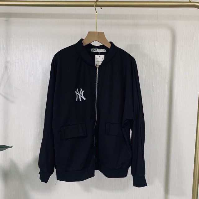 [Mã WASTMAY giảm 15% tối đa 30K đơn 150K] BÁN SỈ ÁO BOMBER ĐEN THÊU LOGO NY | BigBuy360 - bigbuy360.vn