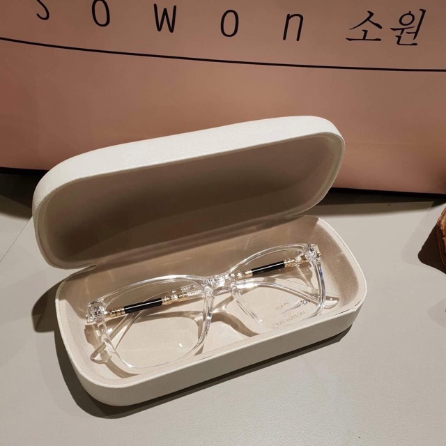 Gọng kính cận LVI | BigBuy360 - bigbuy360.vn