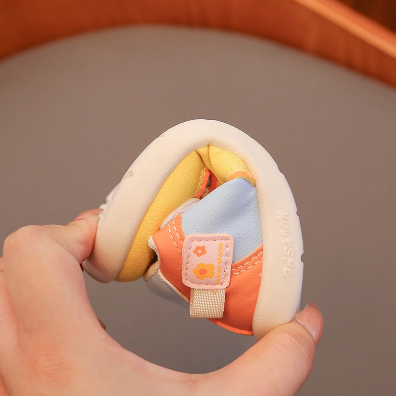 Giày Thể Thao Quai Dán Đế Mềm Thoải Mái Hình Kẹo Mút Đính Hoa Đáng Yêu Dành Cho Trẻ Em 0-3 Tuổi