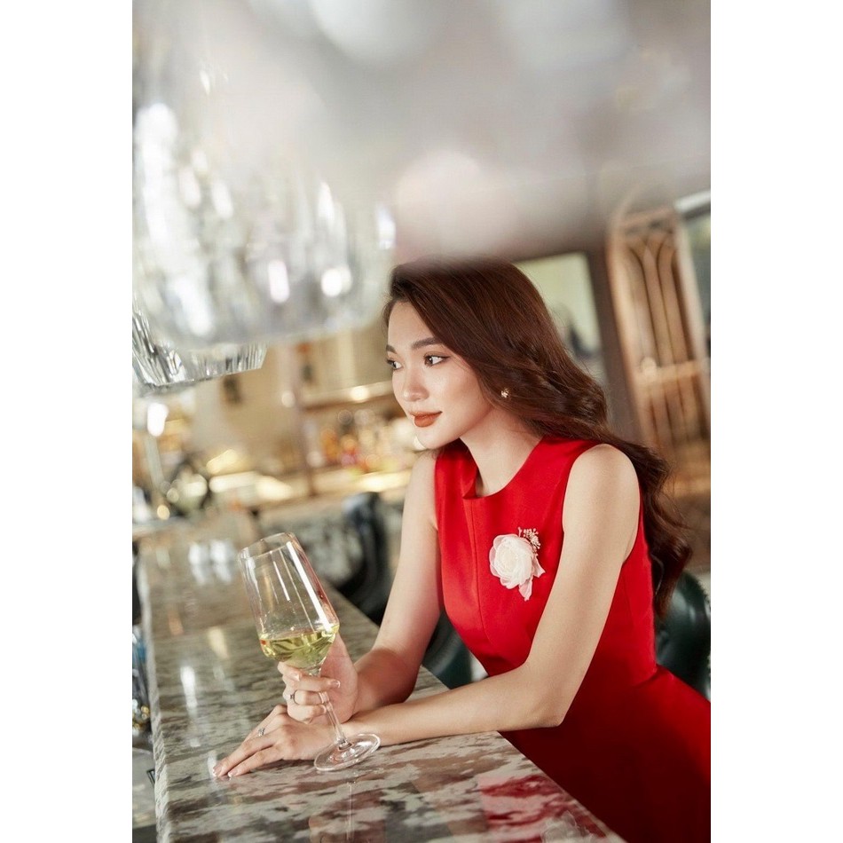 Đầm lụa xoè thiết kế cao cấp form basic 3 lỗ sát nách xinh xinh dài qua gối đi làm | đi tiệc (hàng có nhiều size)