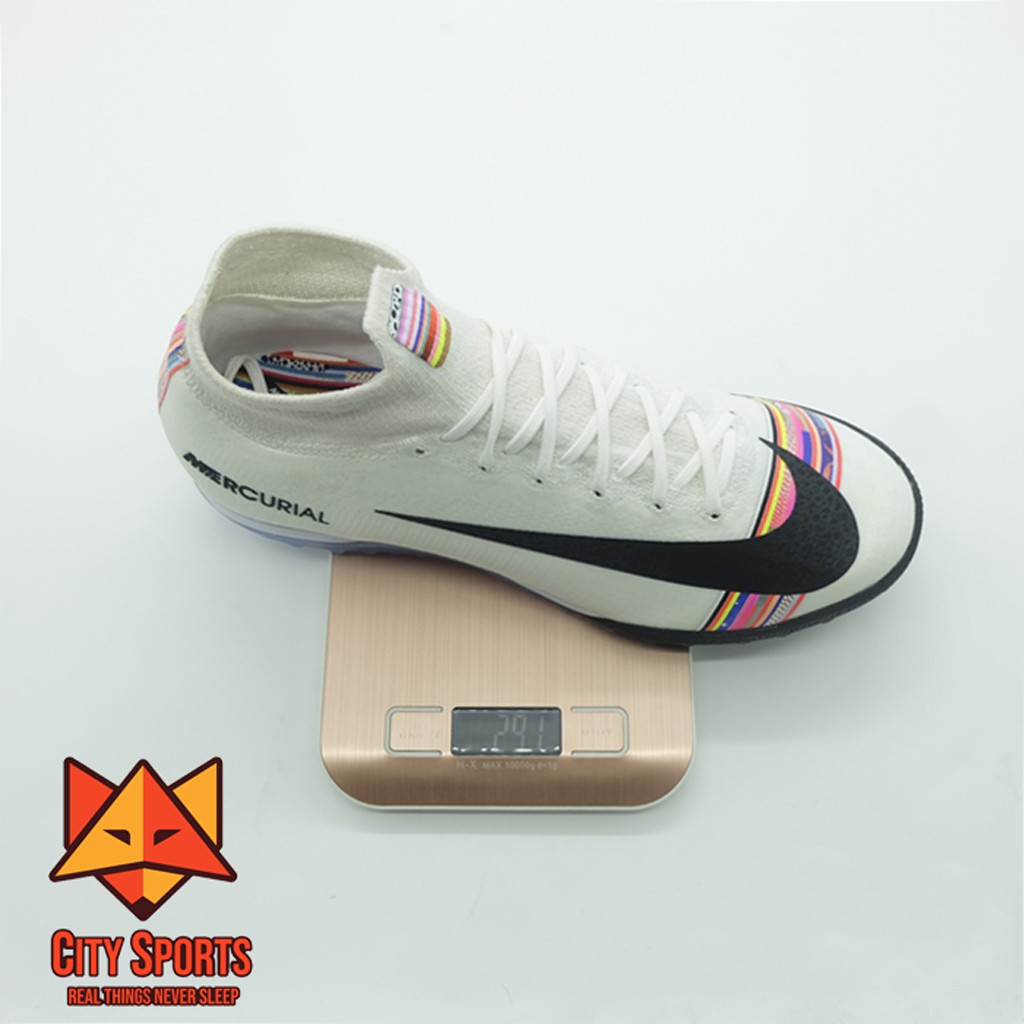 Giày bóng đá sân cỏ nhân tạo Nike Mercurial Superfly Elite VI CR7 "LVL UP" TF – Pure Platinum/White/Black AJ3572 009