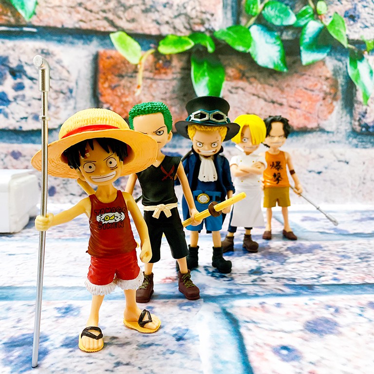 Mô hình để bàn 5 nhân vật One Piece siêu dễ thương kèm chân đế, cao 15cm