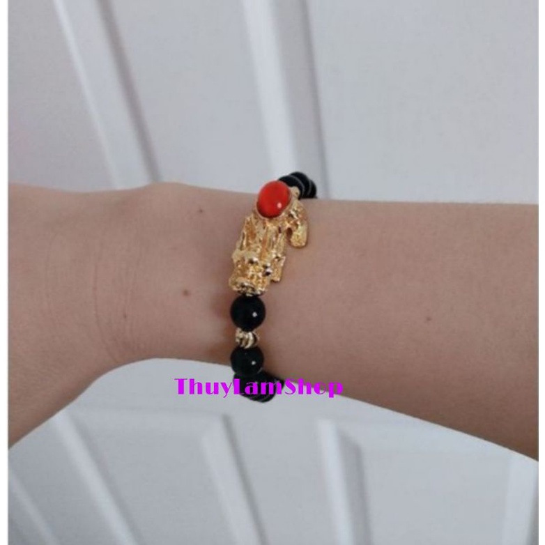 Tỳ Hưu Cõng Ngọc Đỏ