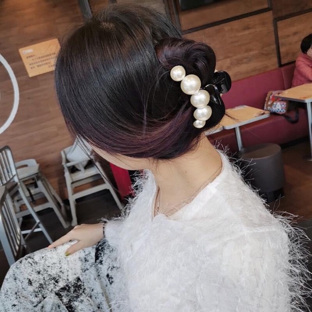 ☘️cặp cào cho tóc đính hạt châu màu trắng