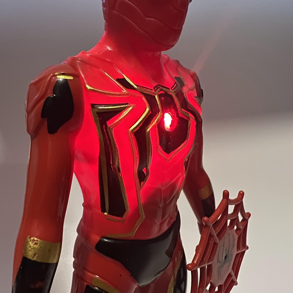 Mô Hình Nhân Vật Siêu Anh Hùng Marvel 17CM