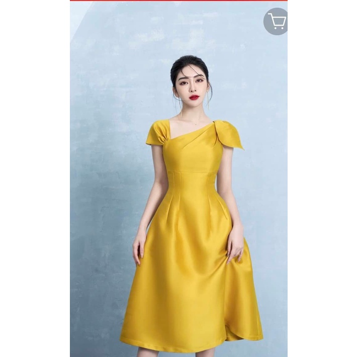 Thanh lý Đầm vàng nơ vai Keelin Laviem - Size S