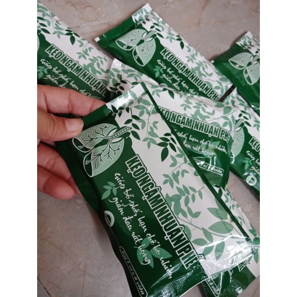 KẸO NGẬM HO NHUẬN PHẾ Kingphar - vỉ 8 viên - giúp bổ phế tiêu đờm, làm ấm đường hô hấp.