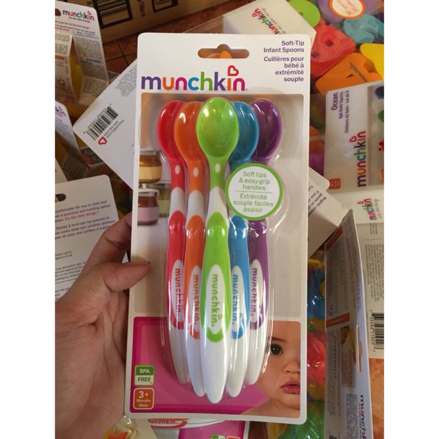 Thìa mềm ăn dặm Munchkin tách set bán lẻ