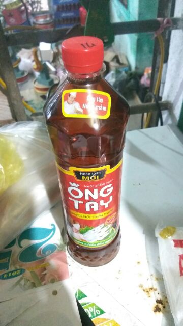 Nước mắm Ông Tây Chai 900 ml