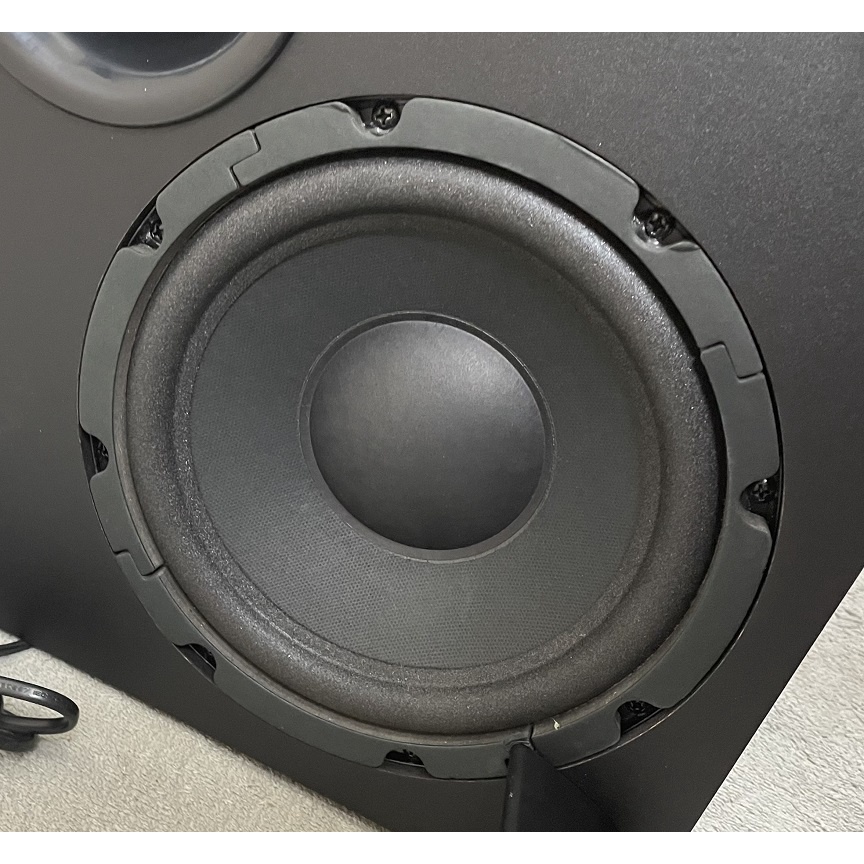 Sub điện JBL SUB140P / 230