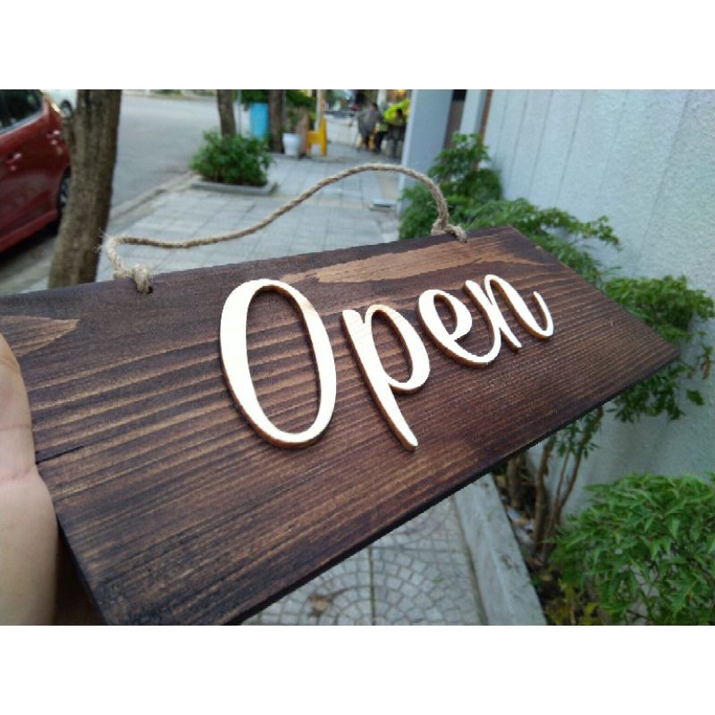 Bảng gỗ treo cửa 2 mặt Open - Close 12