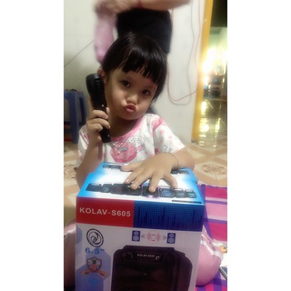 TẶNG 1 MIC  DÂY  LOA KÉO MINI karaoke  BT10W 2022