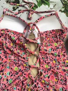 Bikini 1 mảnh cúp ngực