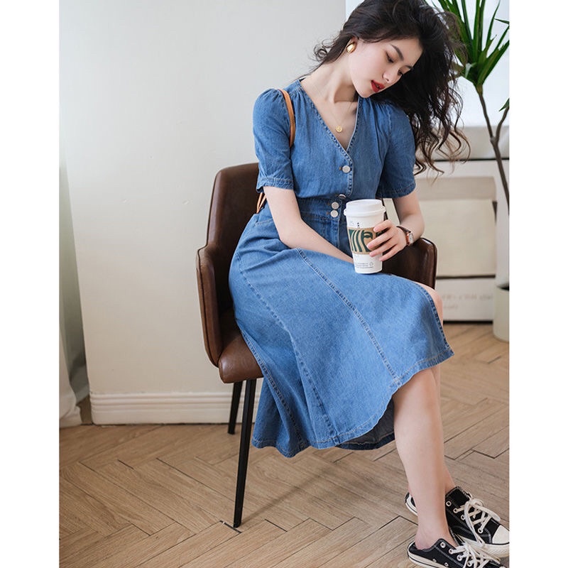 Váy bò demin dáng đuôi cá bo eo cực sang