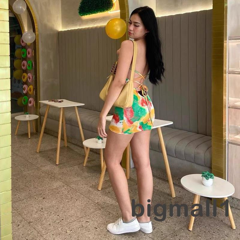 Đầm không tay Hở Lưng Họa Tiết Hoa Thời Trang Quyến Rũ