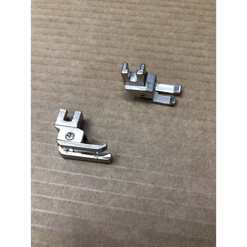 Chân vịt mí lọt khe may gia đình 1 chức năng.