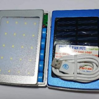 Sạc sự phòng năng lượng mặt trời lắp sẵn
