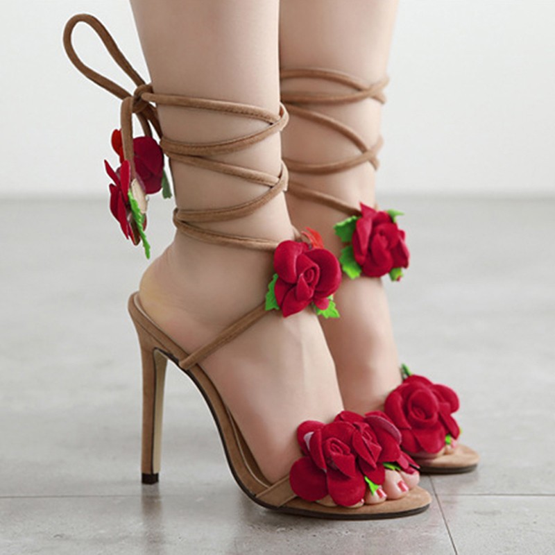 Giày sandal cao gót đính hoa hồng thời trang ngọt ngào cho nữ
