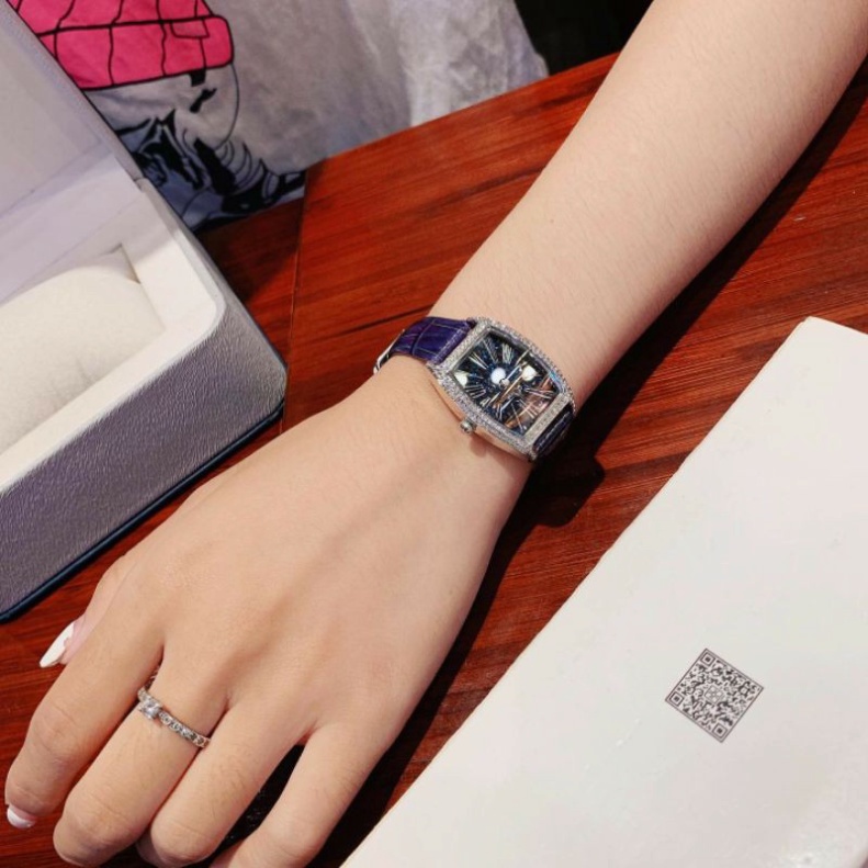 Đồng hồ nữ Davena mặt full pha lê ngũ sắc phối dây da Authentic