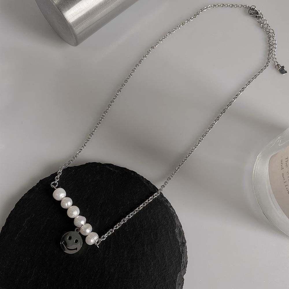 Vòng cổ Choker Mặt Cười Dễ Thương Phong Cách Vintage Thanh Lịch Dành Cho Nữ