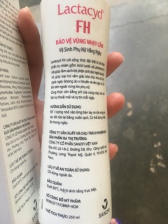 Dung dịch vệ sinh Lactacyd cân bằng độ PH