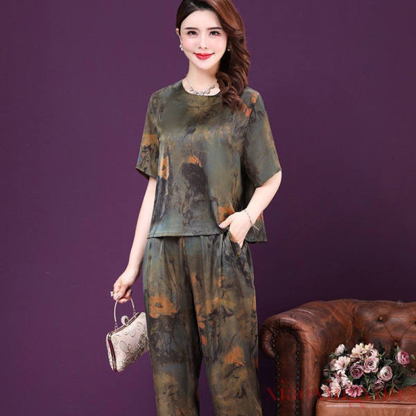 Bộ quần áo dáng rộng thời trang mùa hè cho phụ nữ trung niên